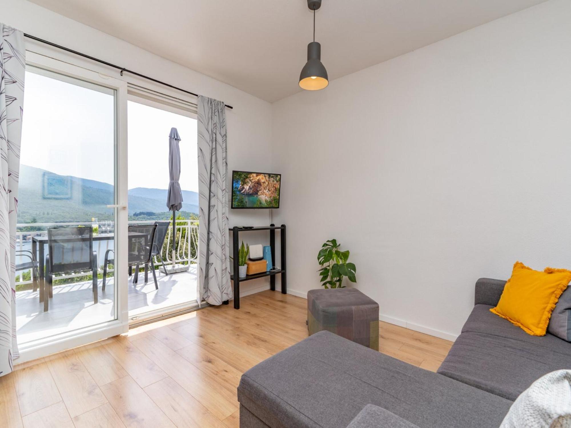 Apartment Konak Molunat Kültér fotó