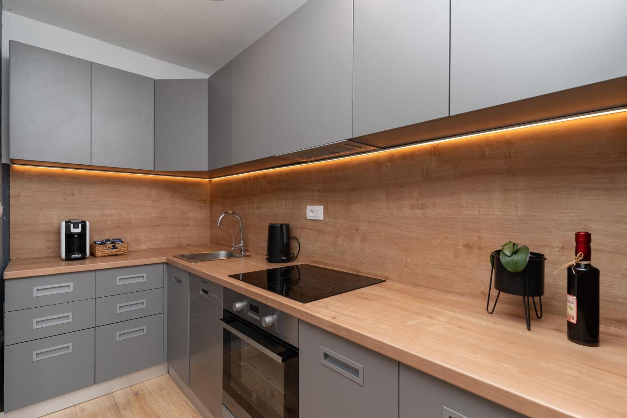 Apartment Konak Molunat Kültér fotó